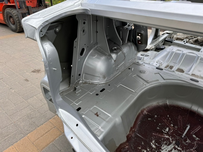 Задняя панель