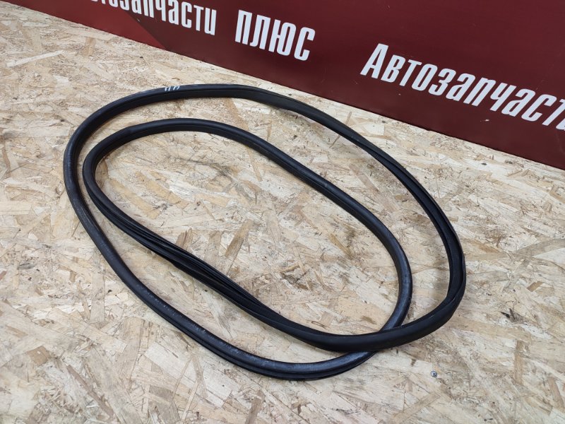 Уплотнитель двери