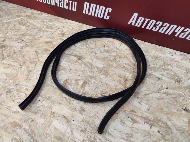 Уплотнитель двери