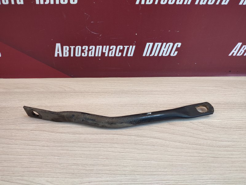 Кронштейн подрамника