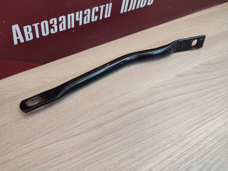 Кронштейн подрамника