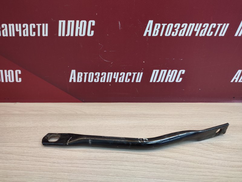 Кронштейн подрамника