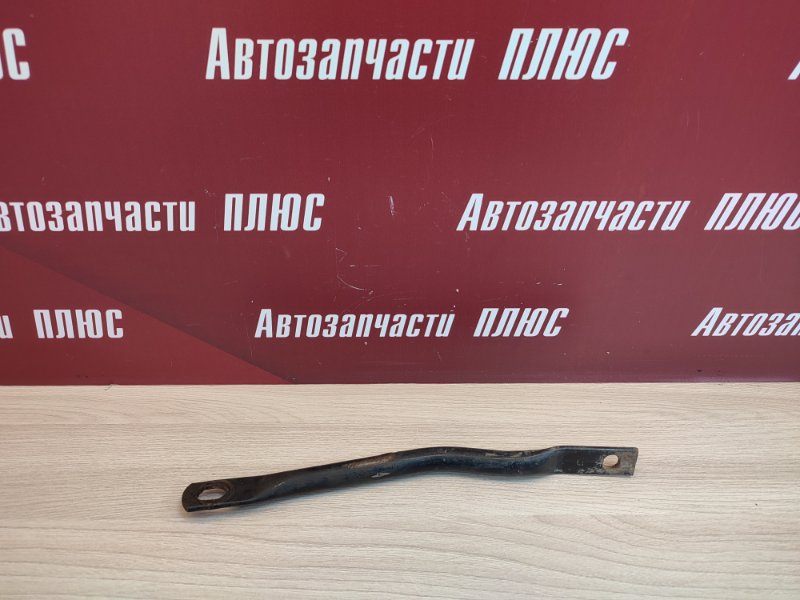 Кронштейн подрамника