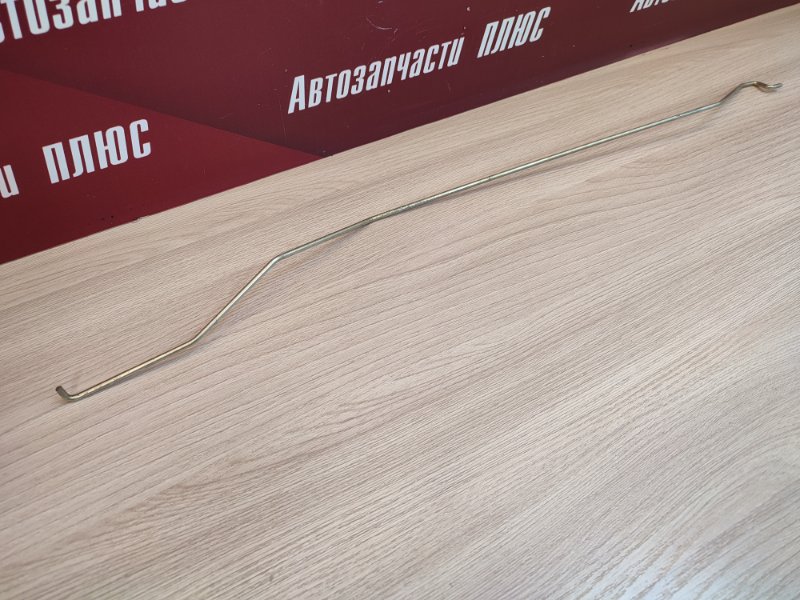 Тяга замка двери