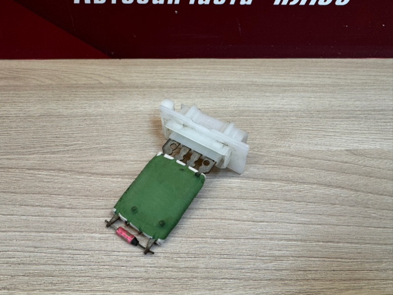 Резистор отопителя