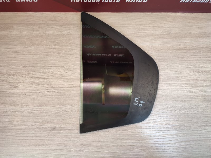 Форточка двери