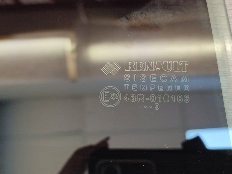 Форточка двери