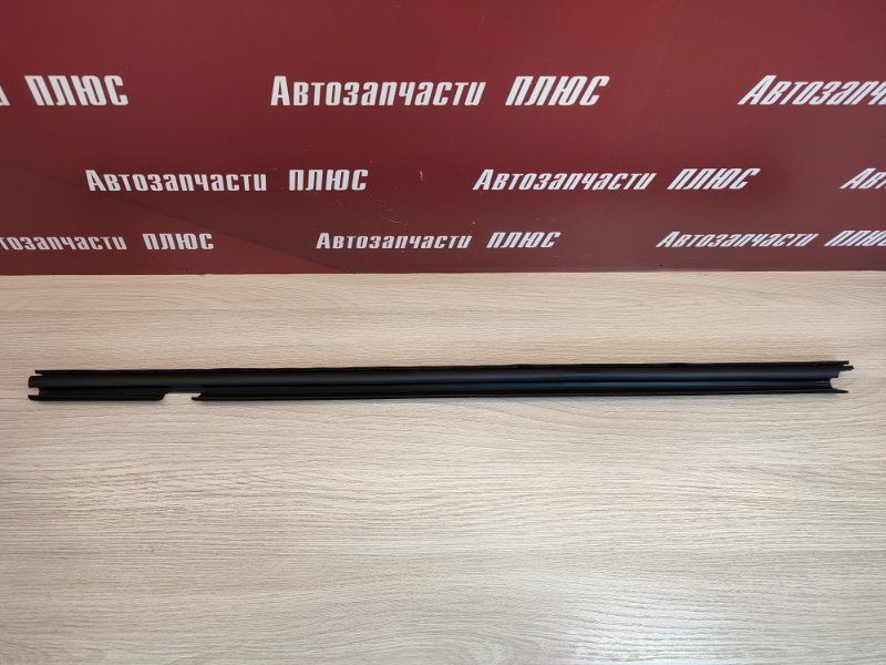 Уплотнитель стекла двери внутренний