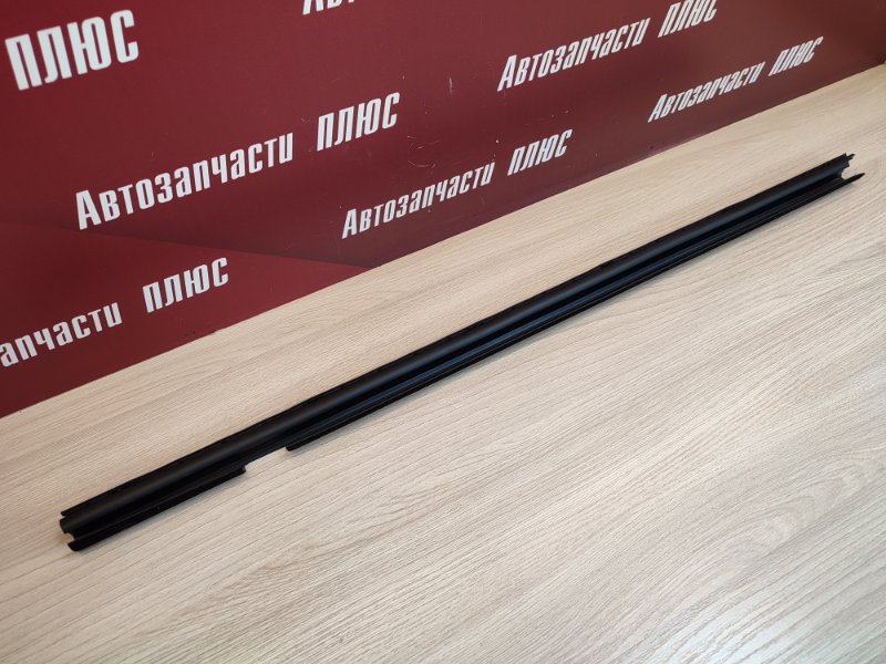 Уплотнитель стекла двери внутренний