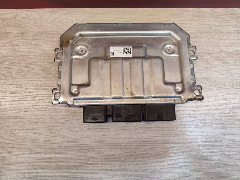 Блок управления двигателем