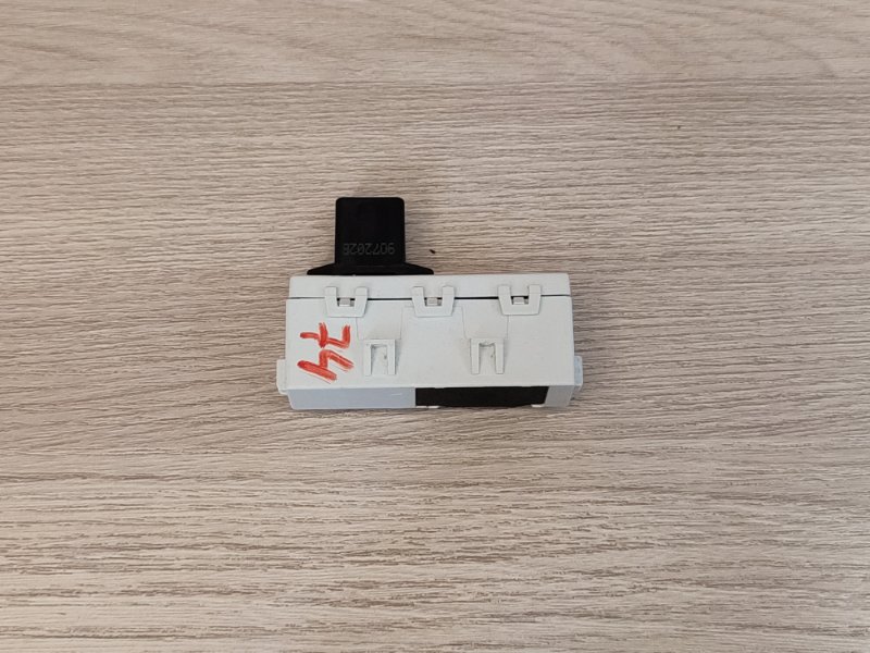 Датчик ремня безопасности