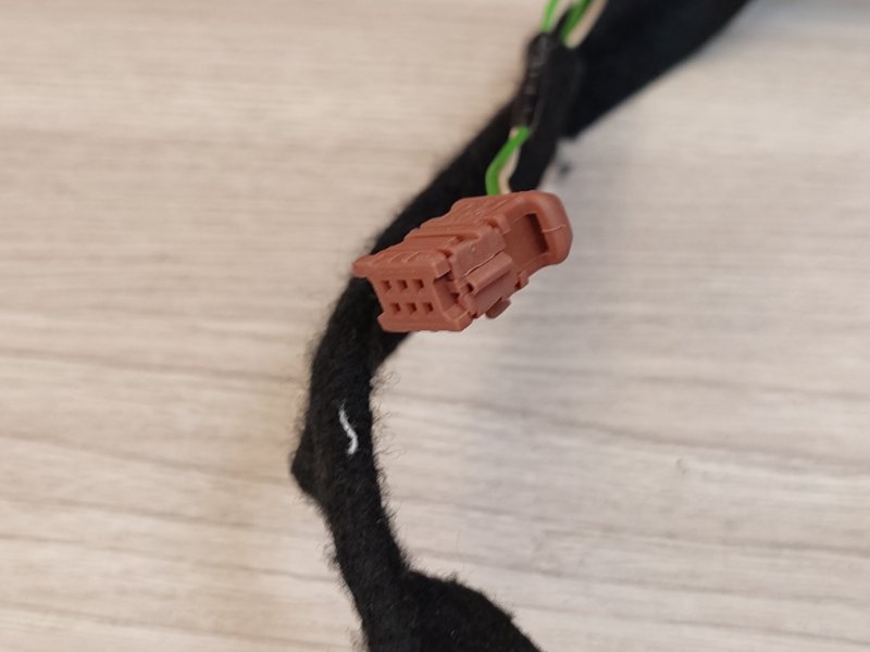 Проводка бардачка