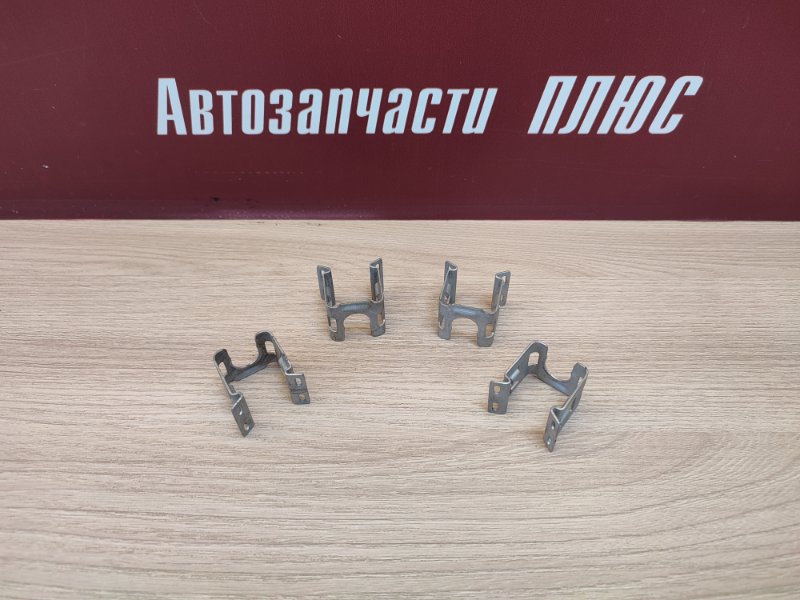 Кронштейн форсунки