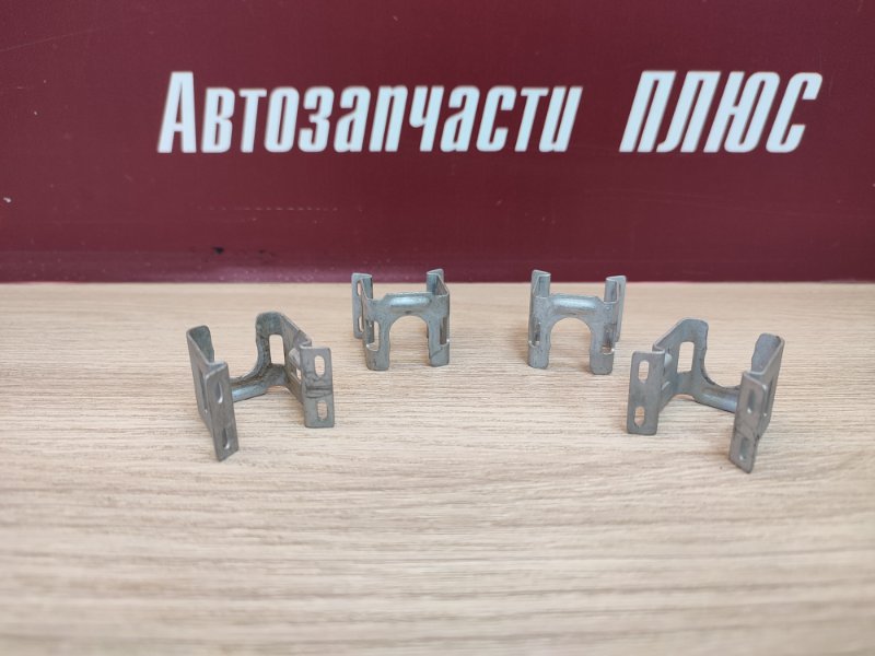 Кронштейн форсунки