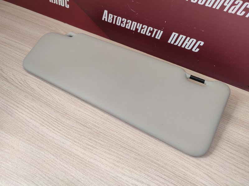 Козырек солнцезащитный