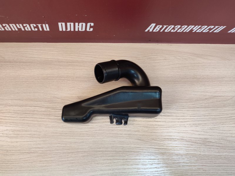 Резонатор воздушного фильтра