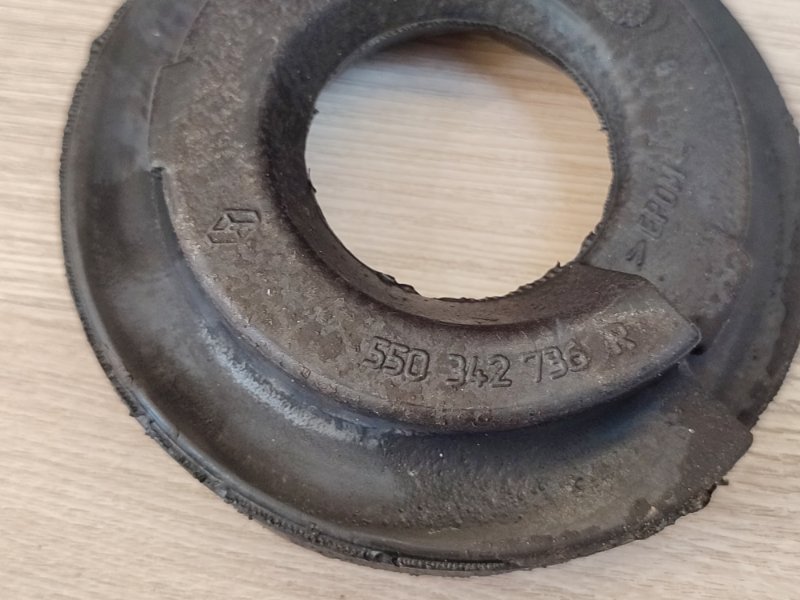 Верхняя опора    пружины