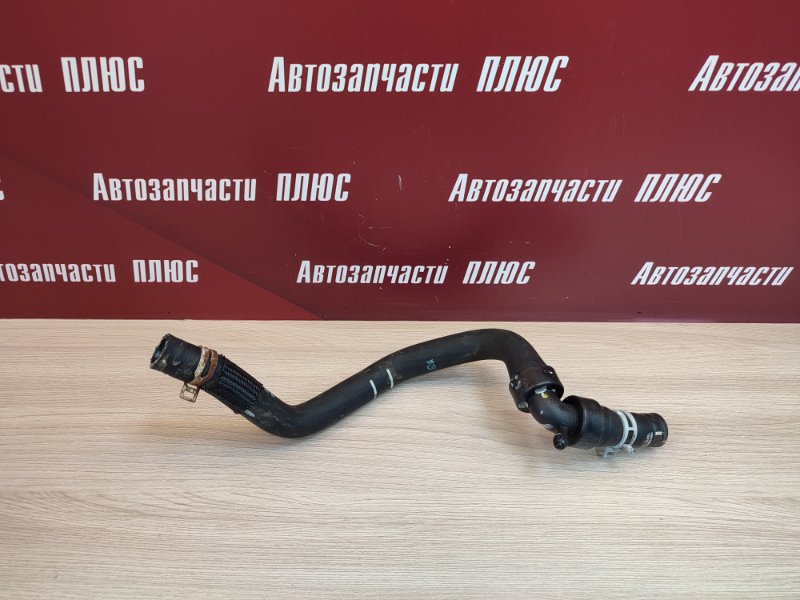 Патрубок радиатора