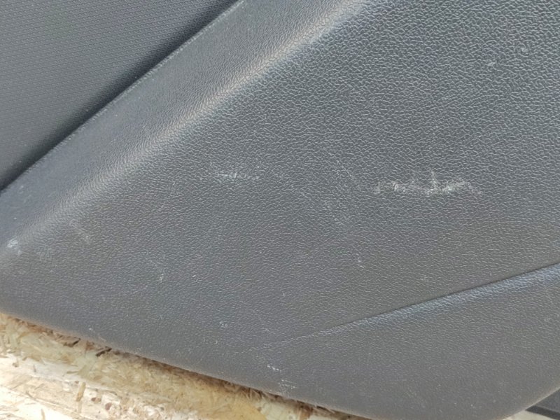 Обшивка боковой двери