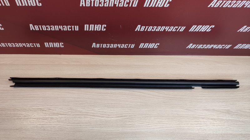 Уплотнитель стекла двери внутренний