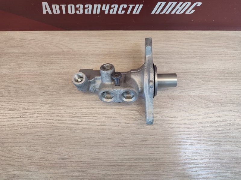 Главный тормозной цилиндр