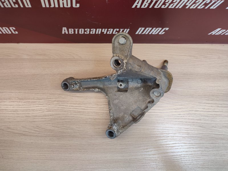 Кронштейн опоры кпп