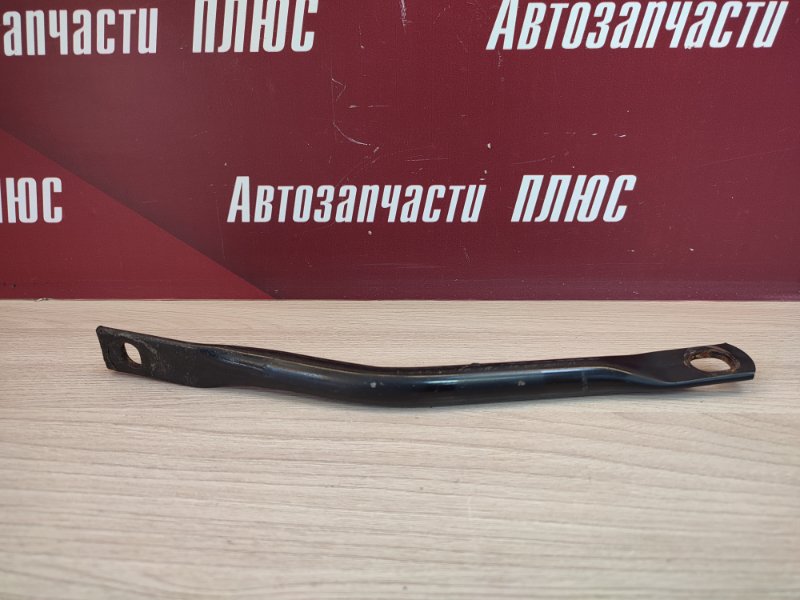 Кронштейн подрамника