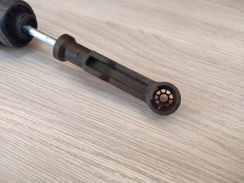 Главный цилиндр сцепления