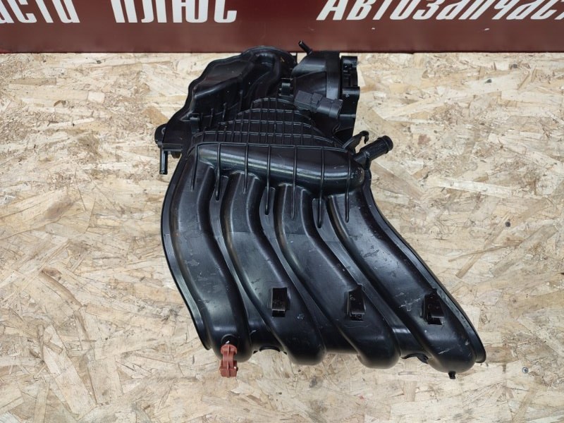 Впускной коллектор