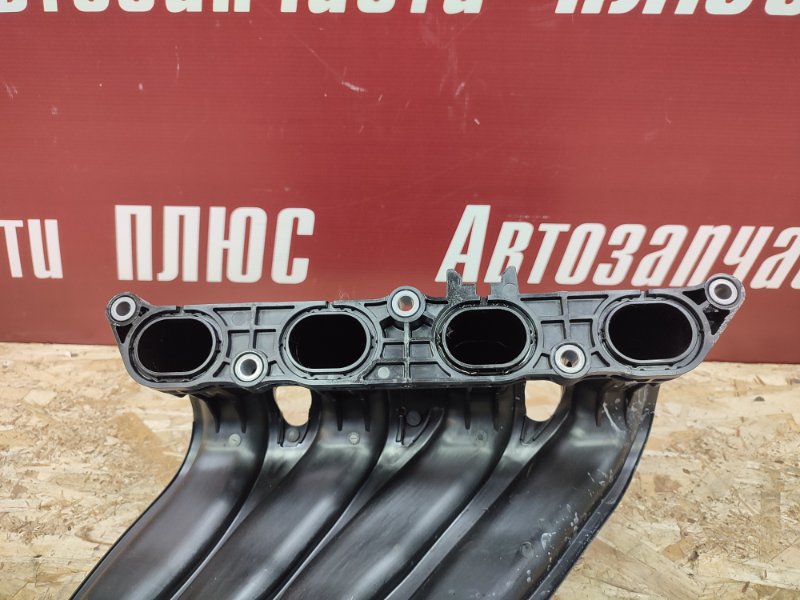 Впускной коллектор