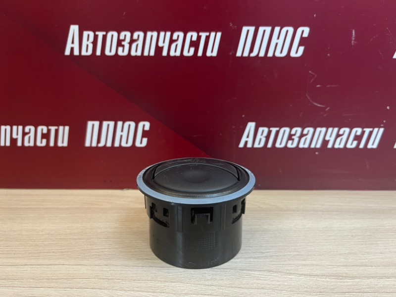 Воздушный дефлектор салона