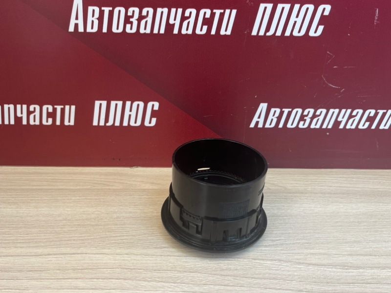 Воздушный дефлектор салона