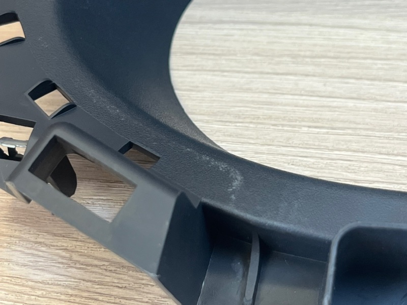 Козырек щитка приборов