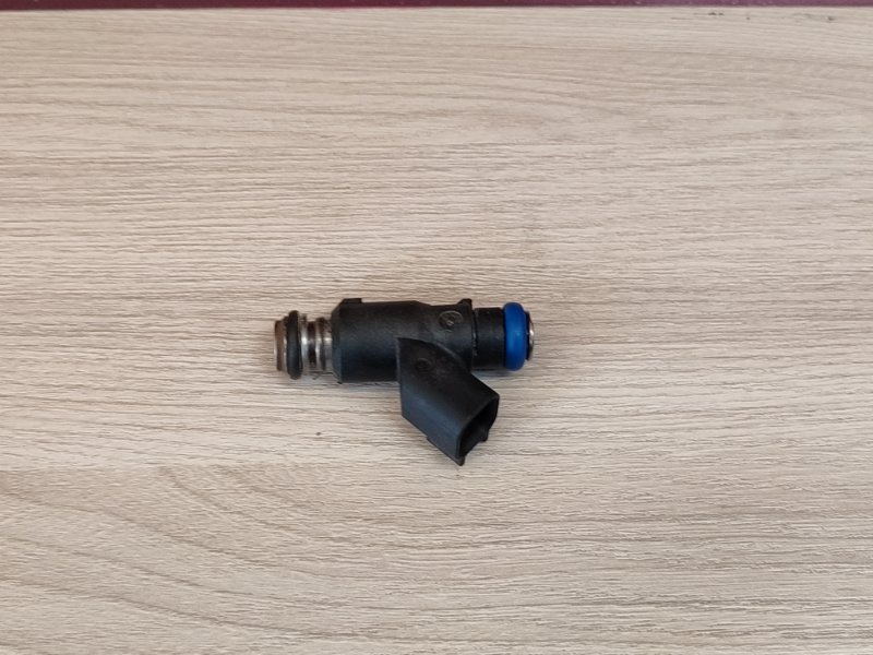 Форсунка топливная