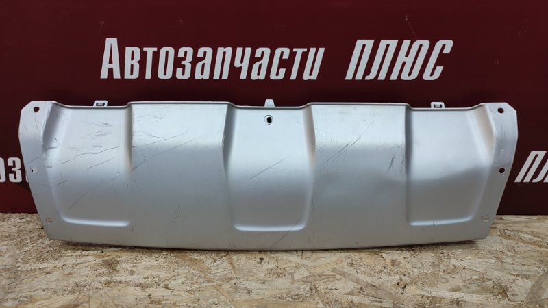 Накладка бампера