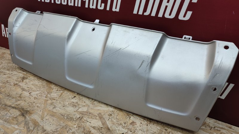 Накладка бампера