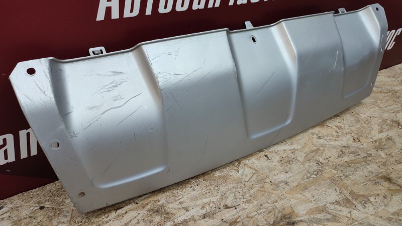 Накладка бампера