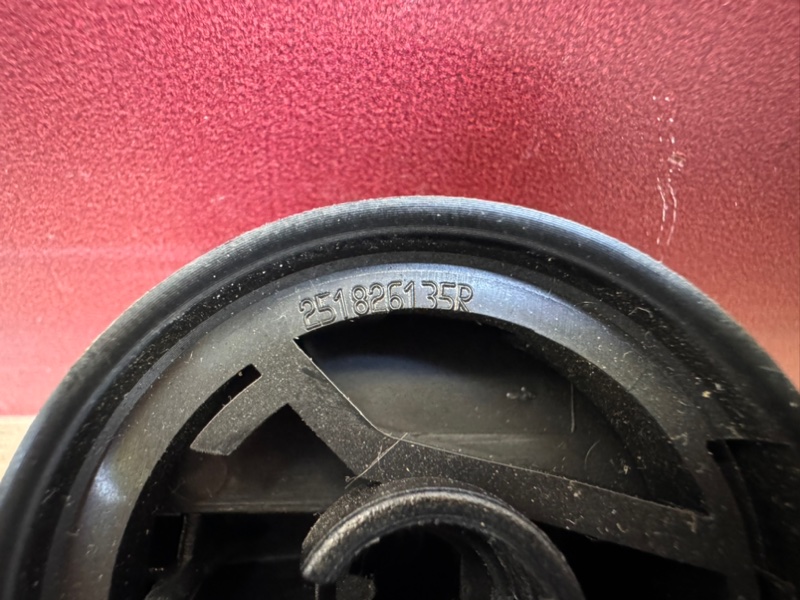 Кнопка корректора фар