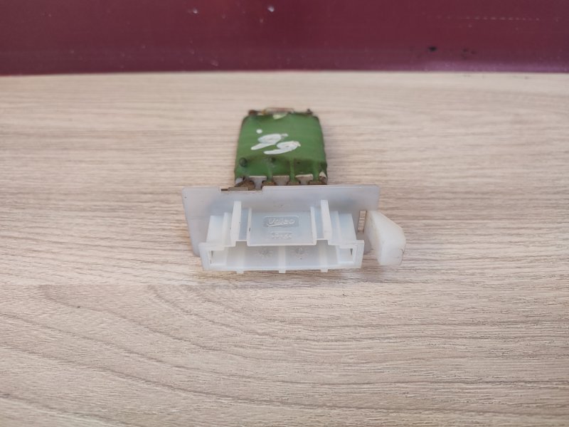 Резистор отопителя