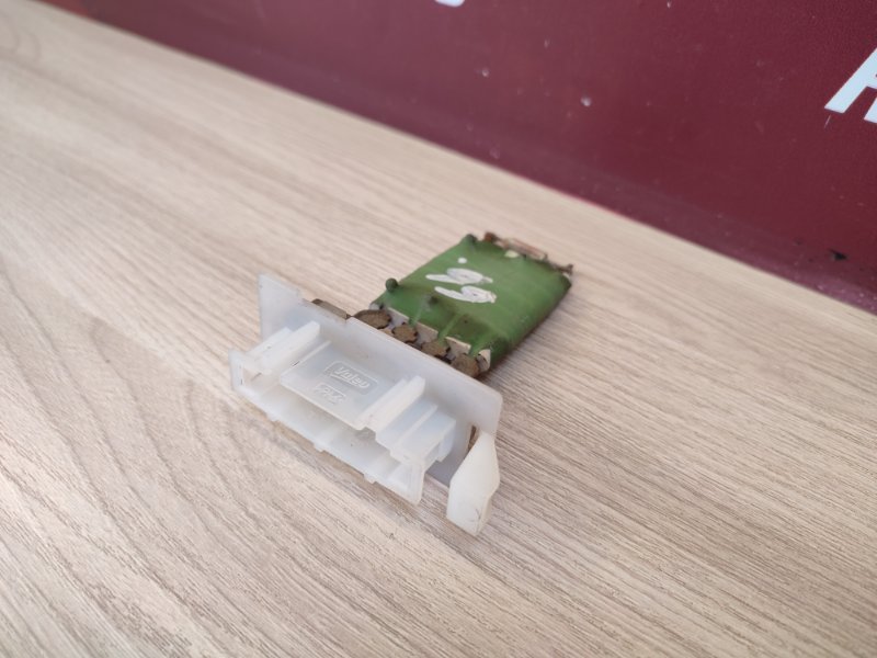 Резистор отопителя