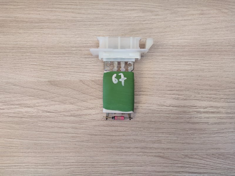 Резистор отопителя