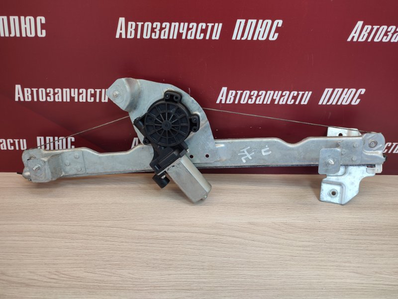 Стеклоподъемник    двери