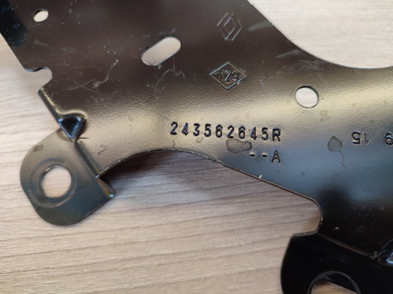 Кронштейн проводки