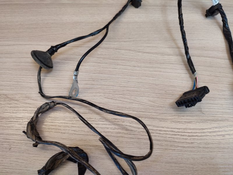 Проводка багажника