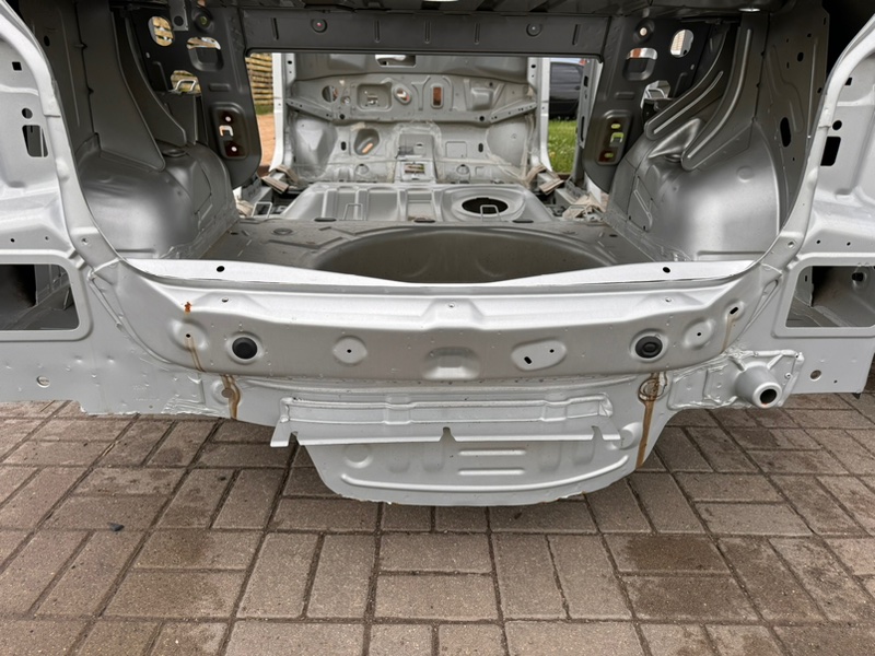 Задняя панель