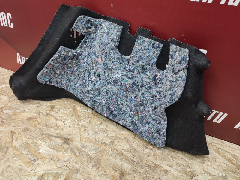 Обшивка багажника