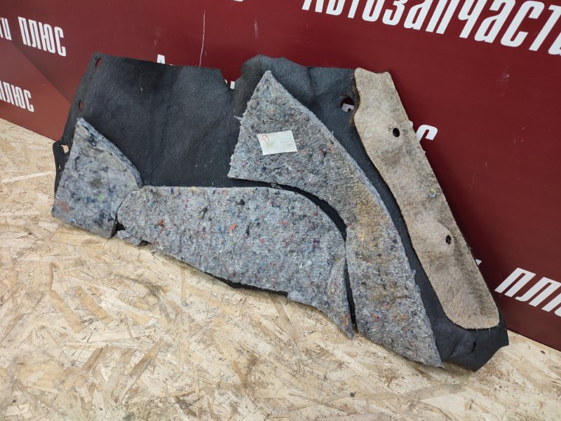 Обшивка багажника