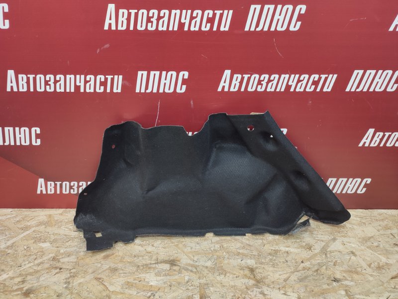 Обшивка багажника