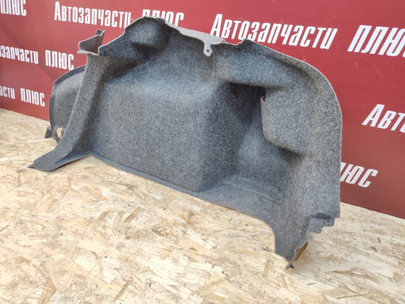 Обшивка багажника