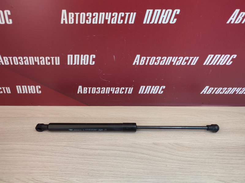 Амортизатор багажника